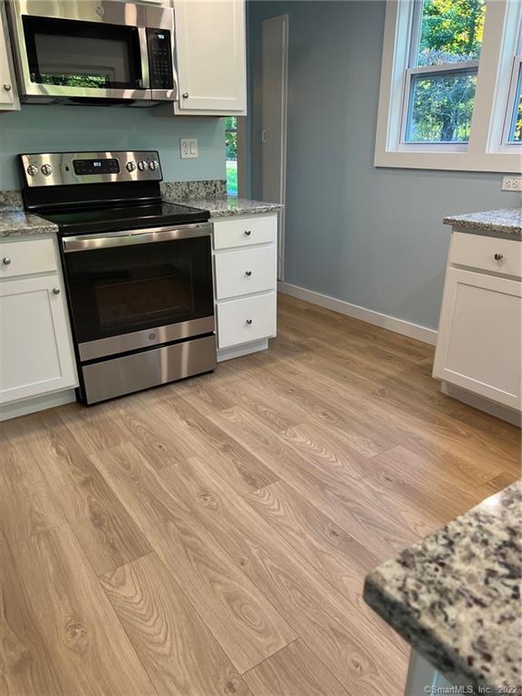 Building Photo - 173 Essex Rd