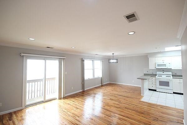 Foto del edificio - 247 Terrace Ave