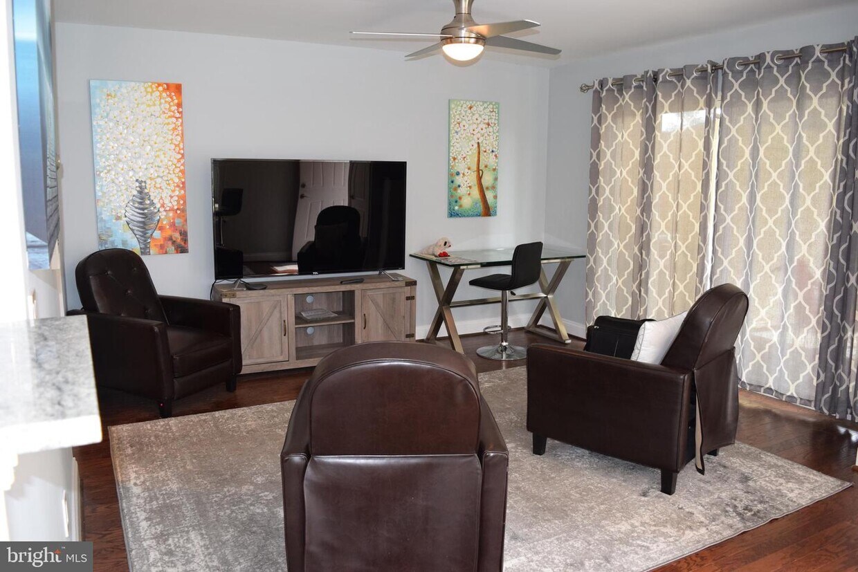 15030 Haslemere Ct Unit 264F, Silver Spring, MD 20906 Condo for Rent