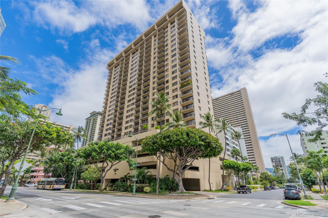 Foto del edificio - 2140 Kuhio Ave.