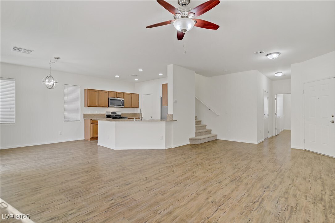 Foto principal - 9535 Stills Way