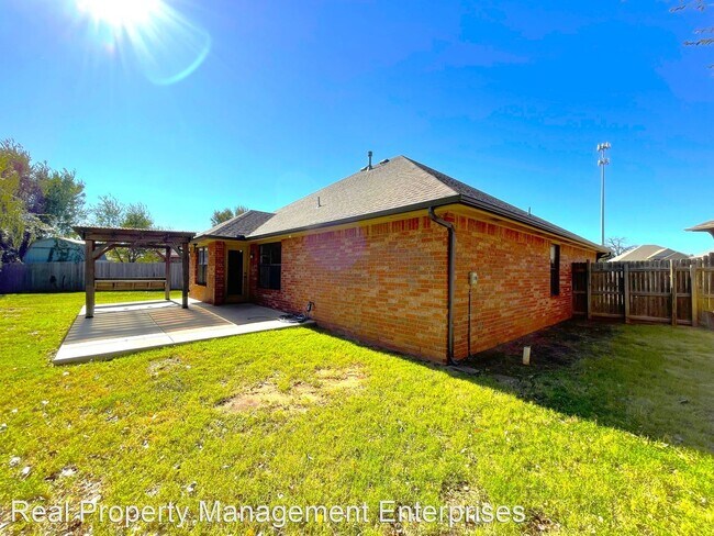 Foto del edificio - 3 br, 2 bath House - 964 Cotswold Ct.