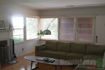 Living room facing west - 1375 Hill Dr