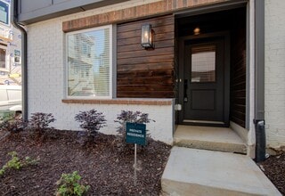 Building Photo - 5045 York Park Ln