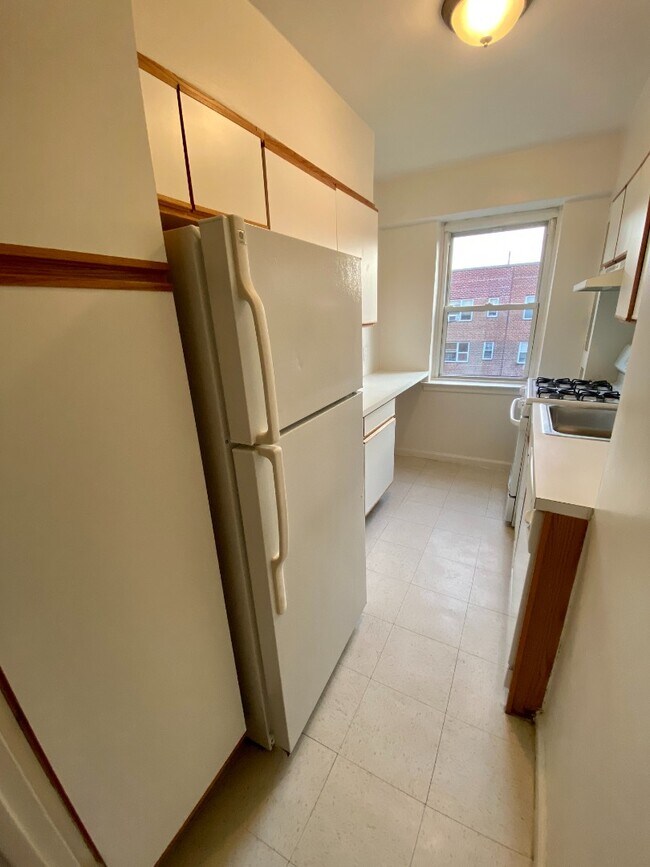 Foto del edificio - 134 Garth Rd