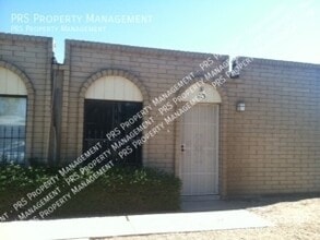 Building Photo - 423 S Mitchell Dr