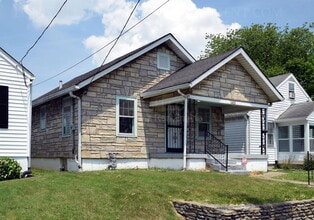 Building Photo - 1403 Sale Ave