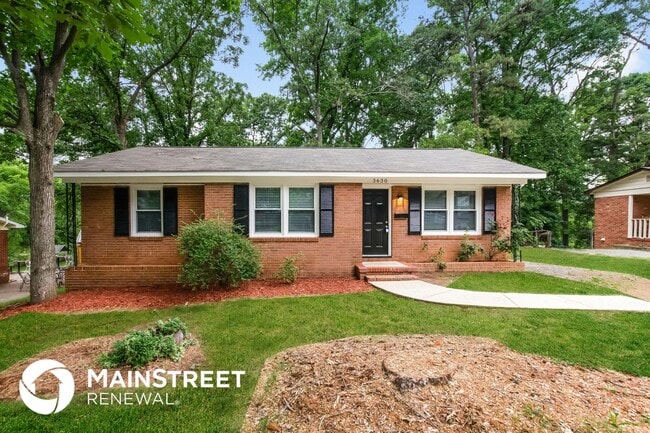 Building Photo - 3630 Sargeant Dr