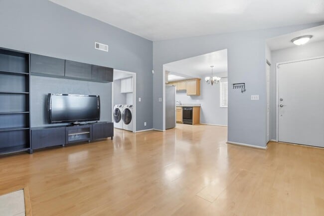 Foto del edificio - 1965 E Coulston St