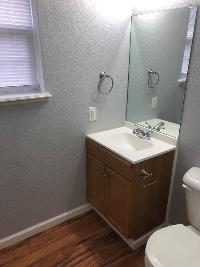 1st Floor Half Bath - 1814 Phillips Dr