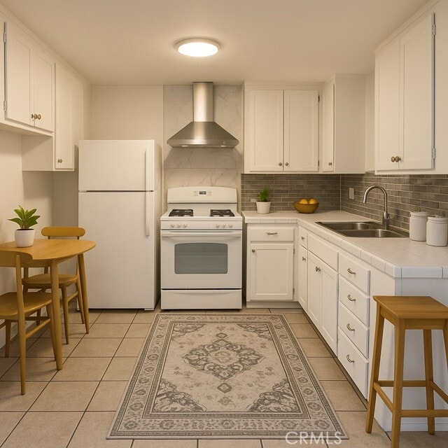 Building Photo - 16148 La Cubre Dr