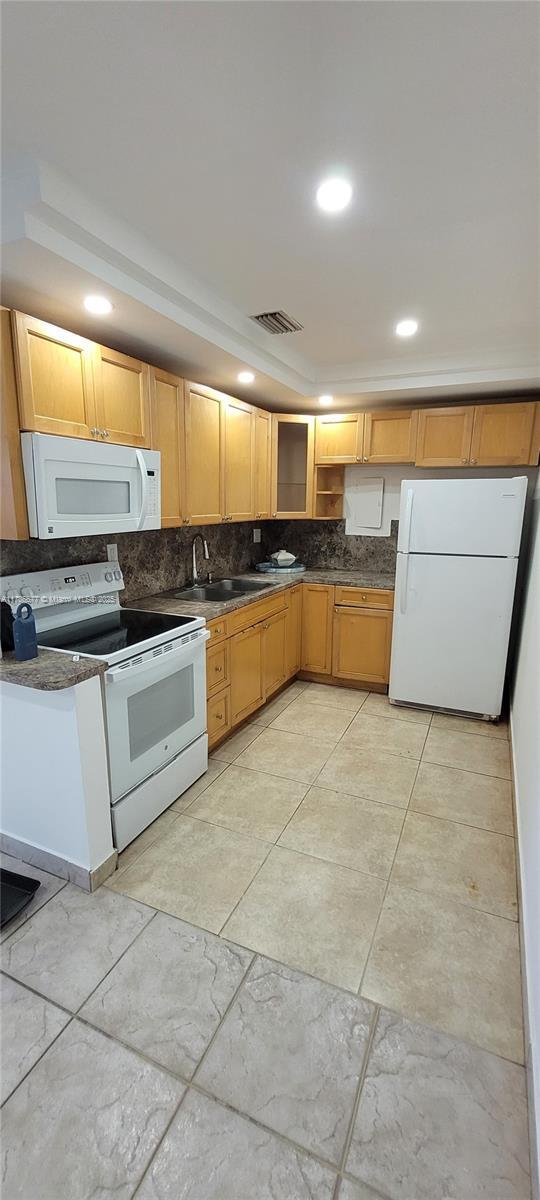 Foto del edificio - 750 NW 43rd Ave