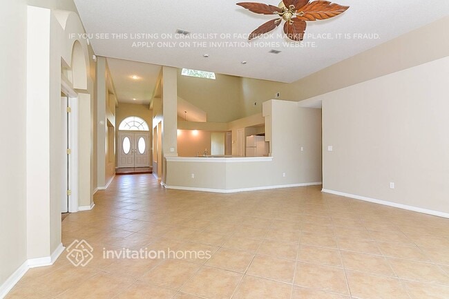 Foto del edificio - 6527 Steeplechase Dr