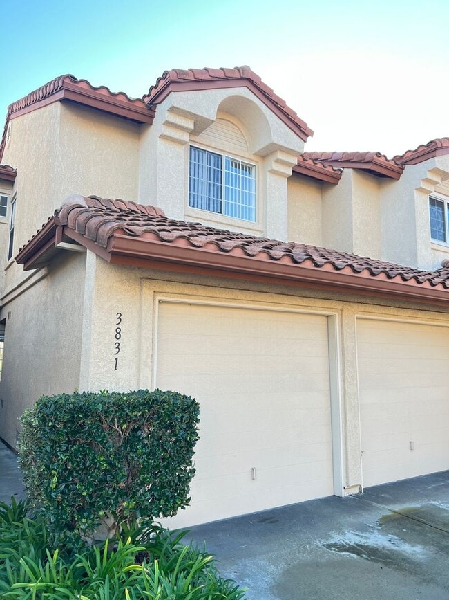 Building Photo - 2 Bedroom Condo in Del Mar Highlands.
