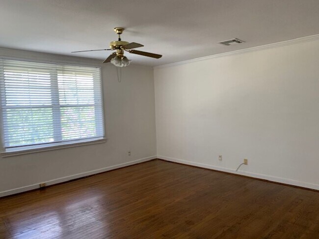 Foto del edificio - Great 2 Bedroom Condo with swimming pool