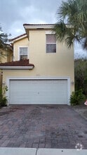 Building Photo - 829 Pipers Cay Dr