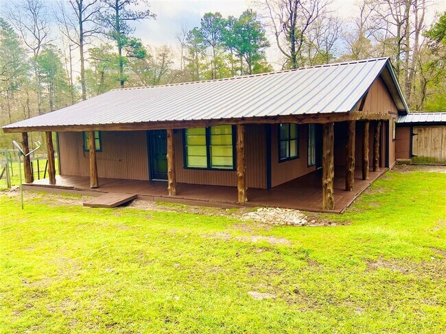 Building Photo - 88 Gazebo St