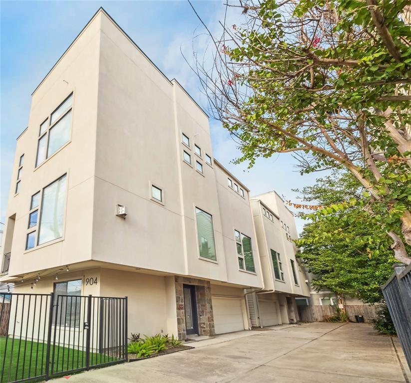 Foto principal - 904 Roy St