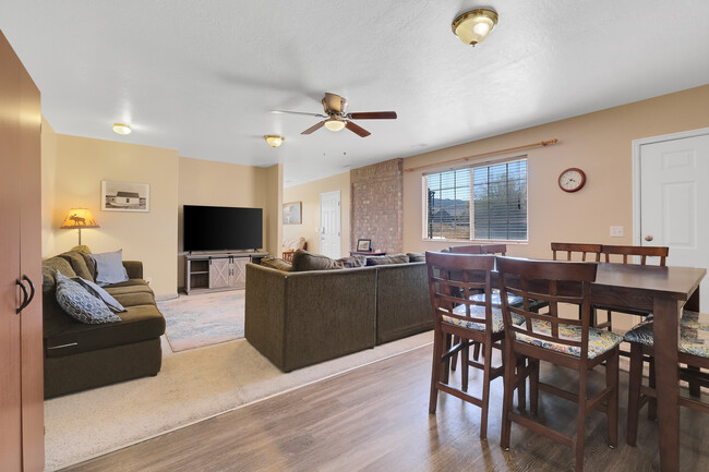 Building Photo - 129 N 100 W