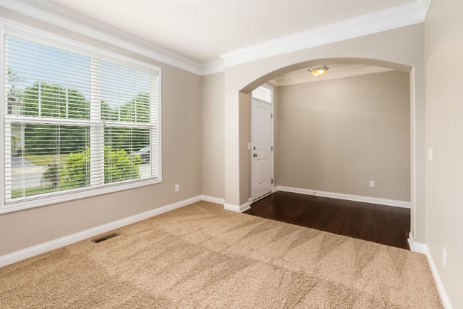 Building Photo - 294 McElhinny Ln