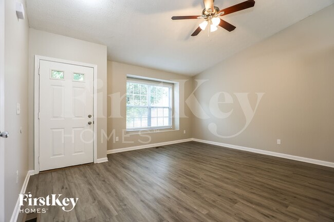 Building Photo - 309 Ivy Forge