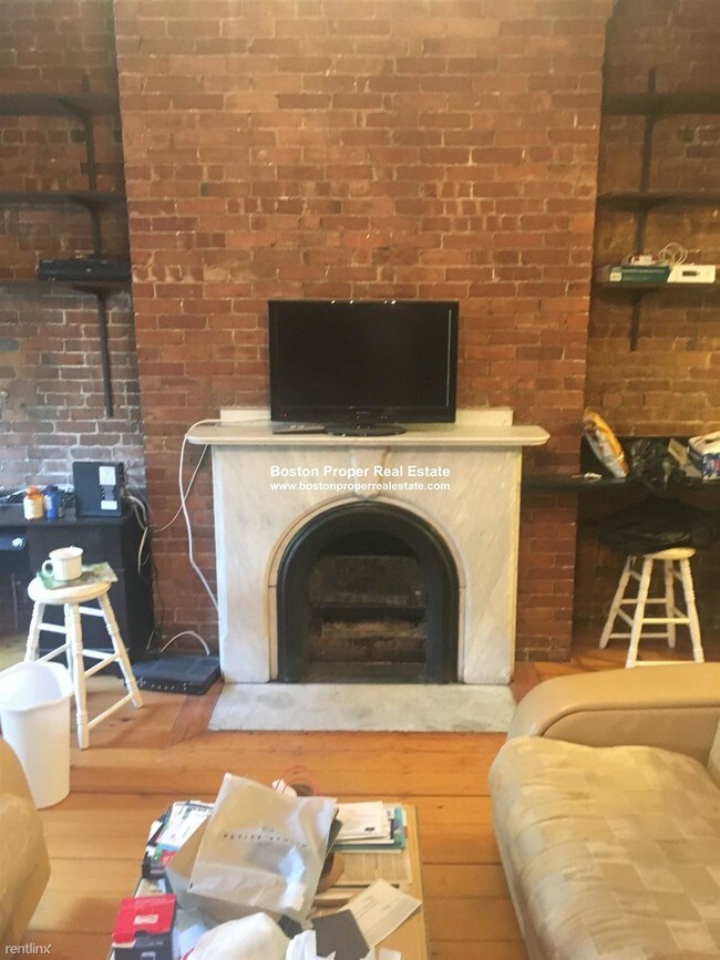 Foto del edificio - Studio, 1 bath  - 85 Marlborough St 5