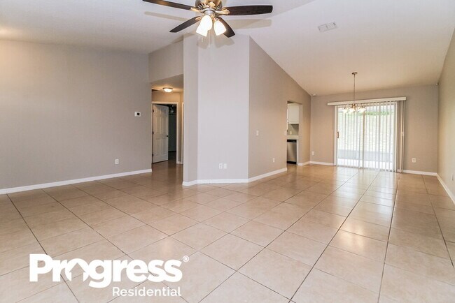 Building Photo - 301 Morningview Dr
