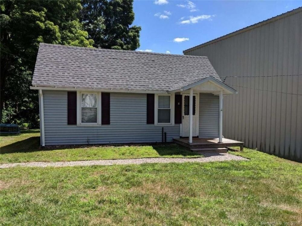 5 Grove St, Portland, CT 06480 House Rental in Portland, CT