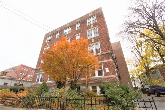 Building Photo - 4 Cogswell Ave