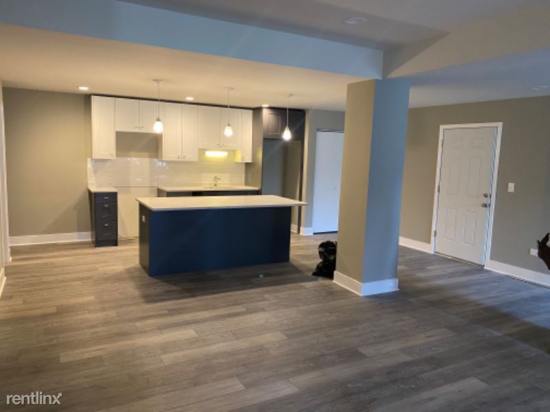 Foto principal - 1 br, 2 bath Apartment - 4600 S Drexel Blvd