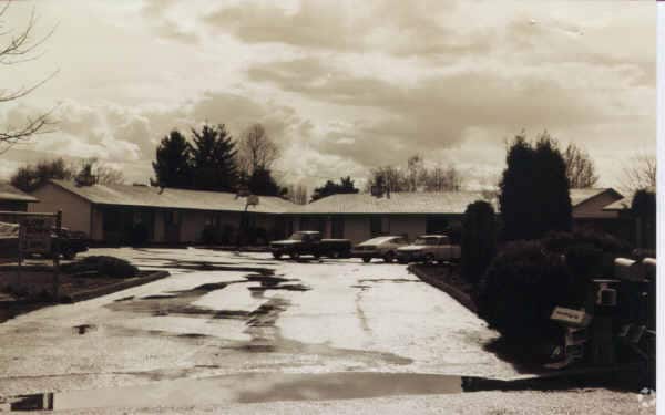 Foto del edificio - 1691-1717 NE 230th Ct