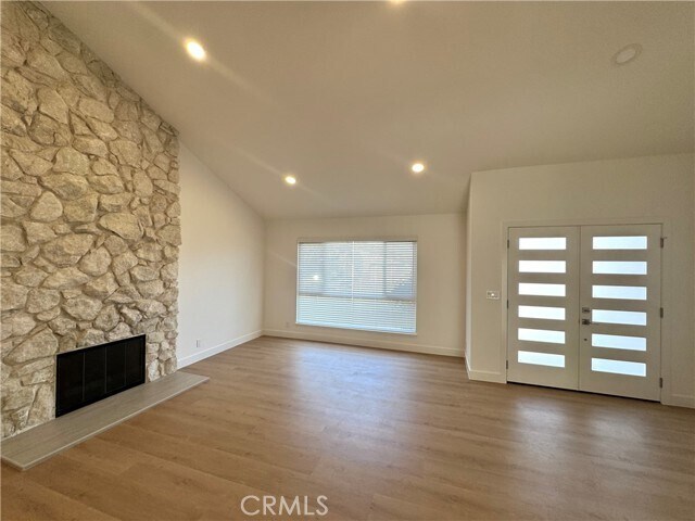 Foto del edificio - 9872 Kings Canyon Dr