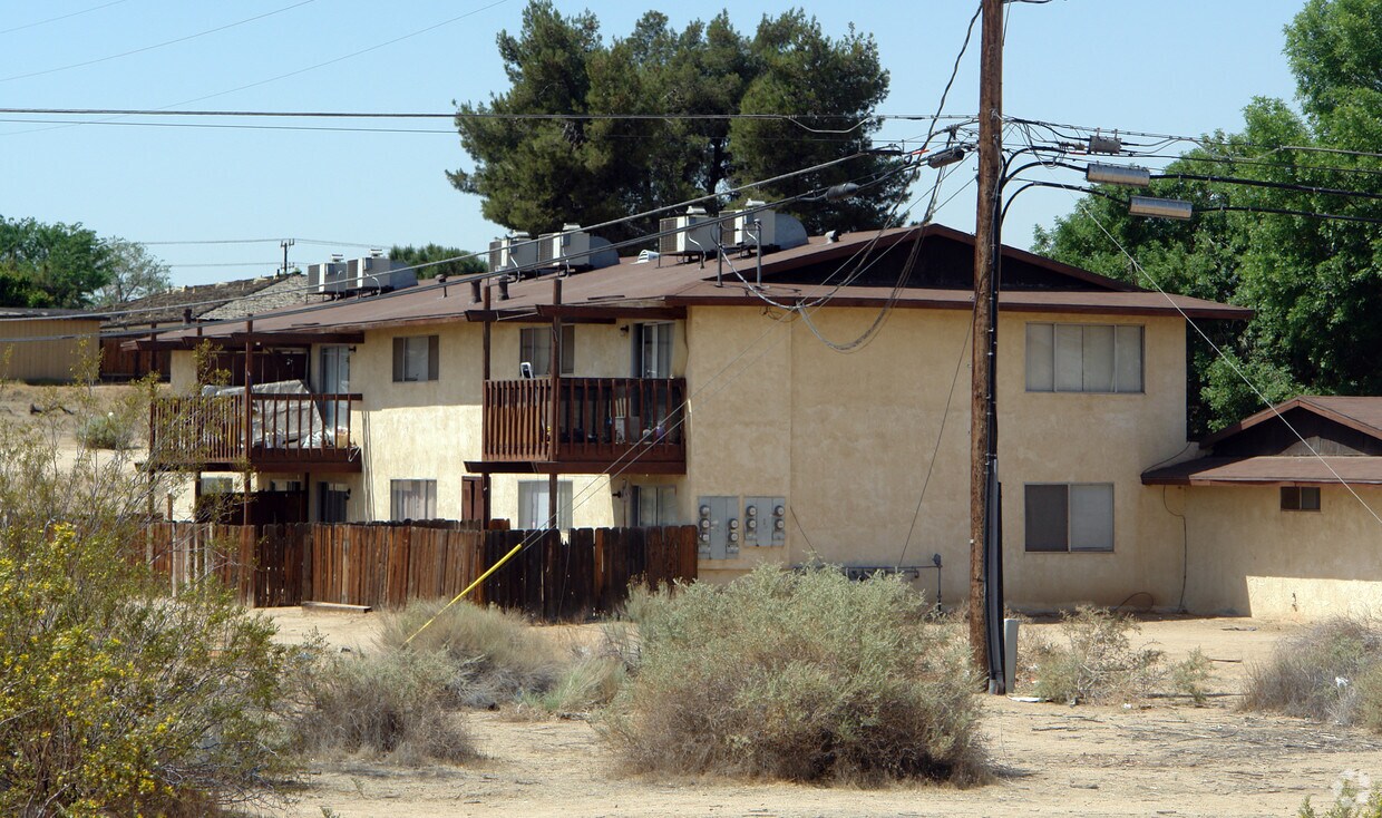 Building Photo - 15793 Mondamon Rd