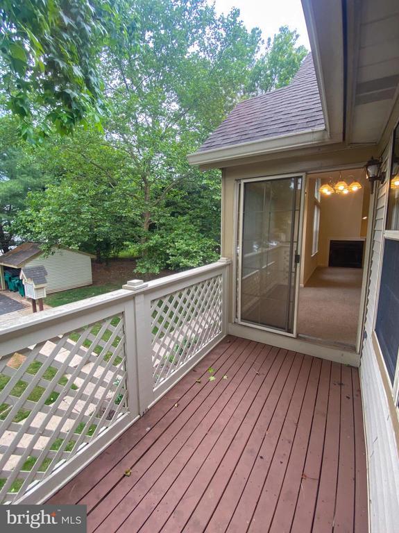 Building Photo - 108 Foxmeadow Dr