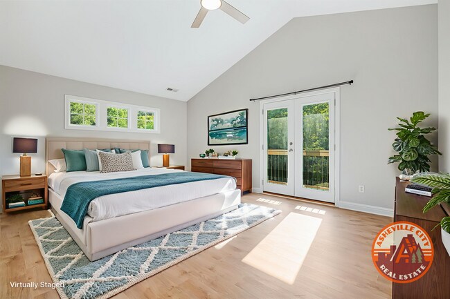 Foto del edificio - Newly Renovated 3-Bedroom Home with Modern...