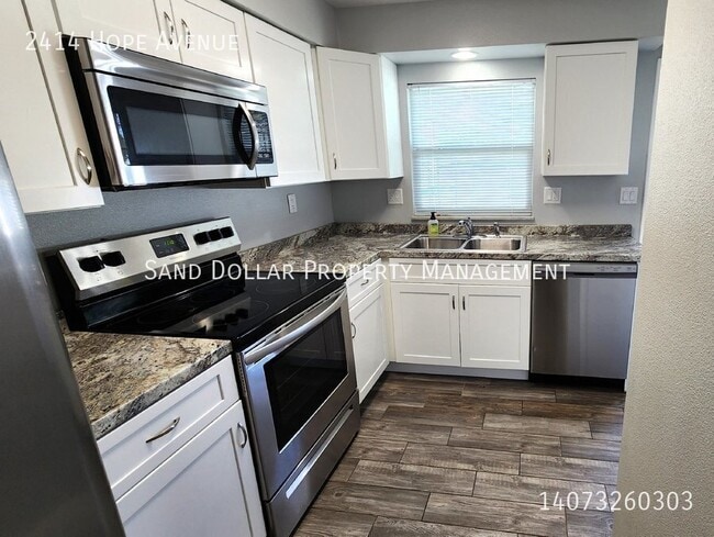 Building Photo - 2414 Hope Ave