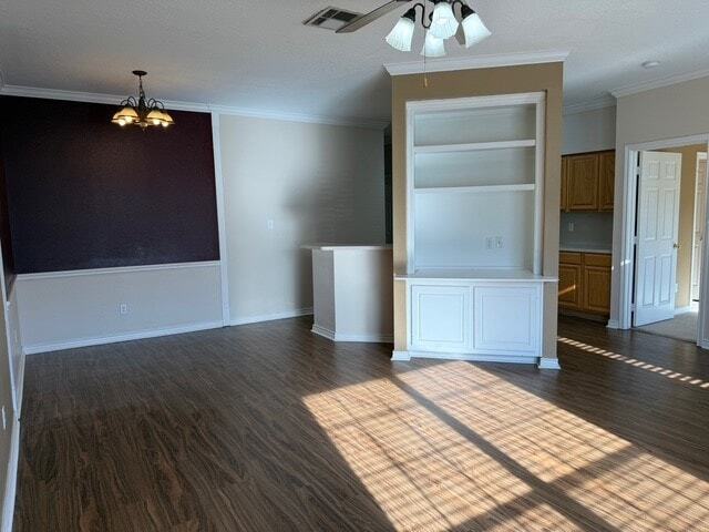 Building Photo - 219 Fraternity Row