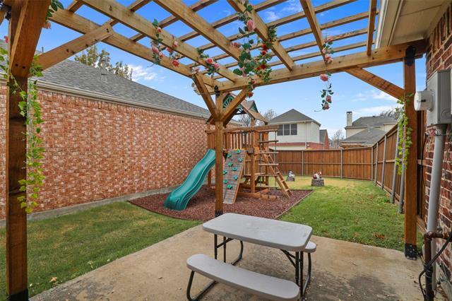 Building Photo - 7907 Rosebriar Ln