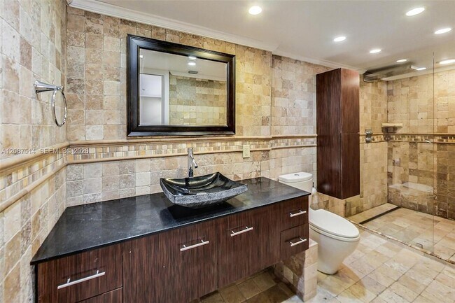 Building Photo - 8613 SW 79th Pl