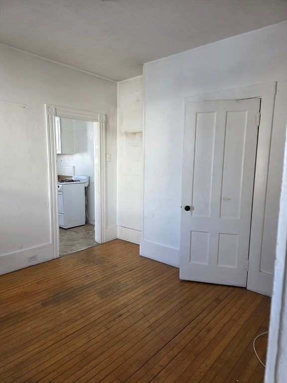 Building Photo - 32 Brown St