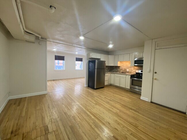 Foto del edificio - 609 Saint Joseph Street, Unit 9