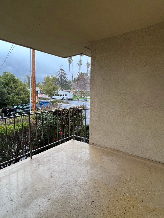 1295 Del Rey Ave Unit 5, Pasadena, CA 91107 Apartments in Pasadena