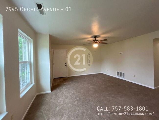 Building Photo - 7945 Orchid Ave