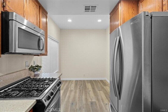 Foto del edificio - 2740 Gramercy Ave