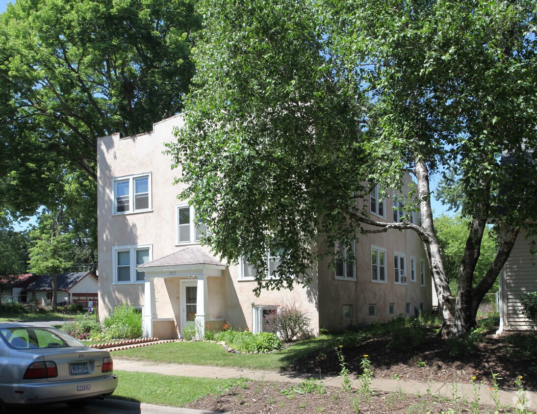 Foto del edificio - 2852 38th Ave S