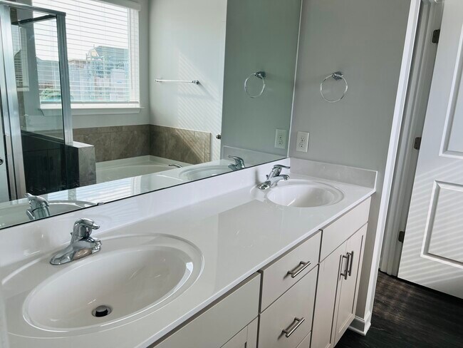 Foto del edificio - 205 Talisker Way