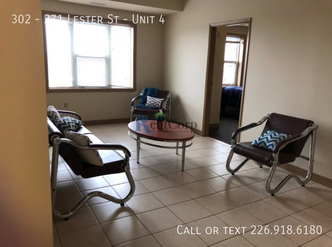 Building Photo - 271-271 Lester St