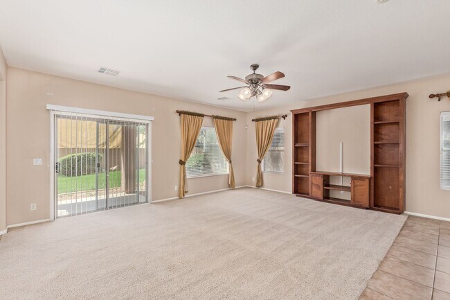Foto del edificio - Bright, Roomy, and Ready for You in Morris...