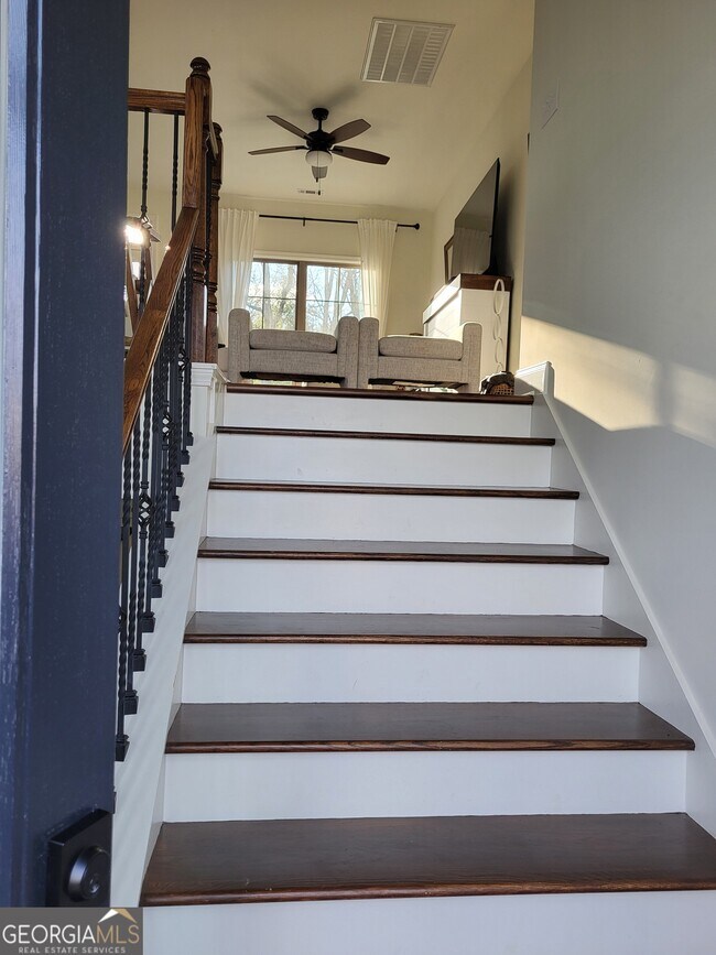 Foto del edificio - 363 Bayside Ln