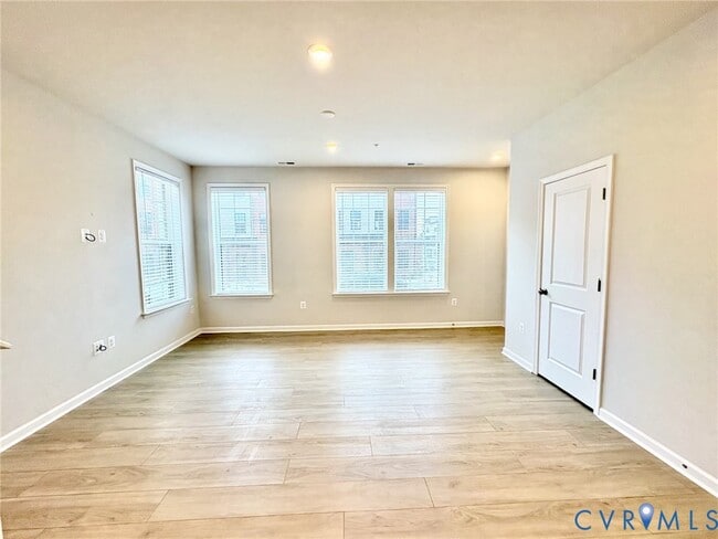 Building Photo - 13327 Coalfield Station Ln